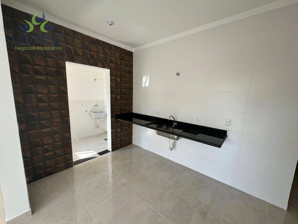 Casa à venda com 3 quartos, 70M2 - Foto 4