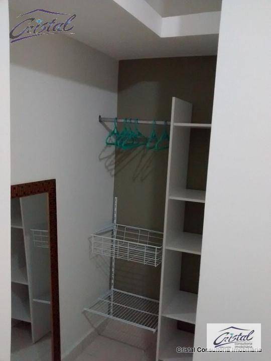 Casa à venda com 5 quartos, 200m² - Foto 7