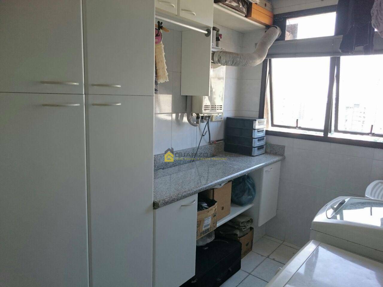 Apartamento à venda com 3 quartos, 161m² - Foto 27