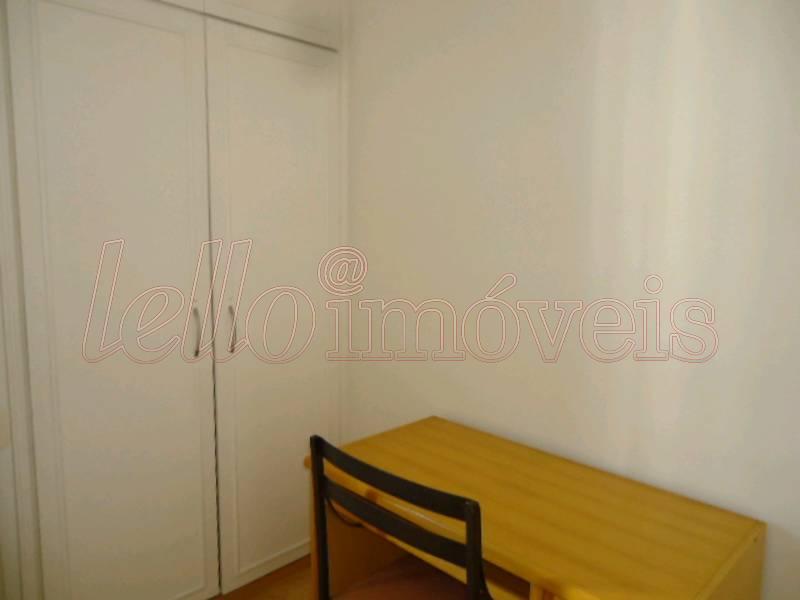 Apartamento para alugar com 2 quartos, 60m² - Foto 8