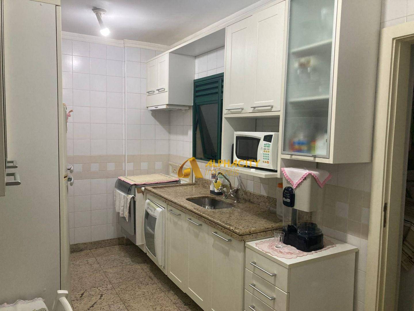 Apartamento à venda com 3 quartos, 99m² - Foto 5