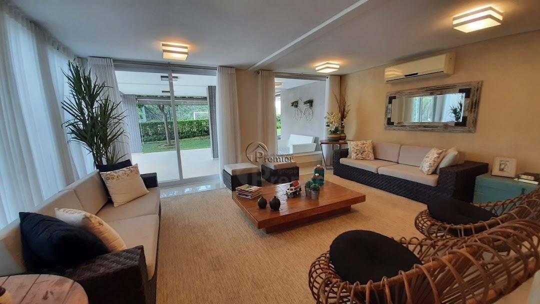 Chácara à venda com 7 quartos, 780m² - Foto 13