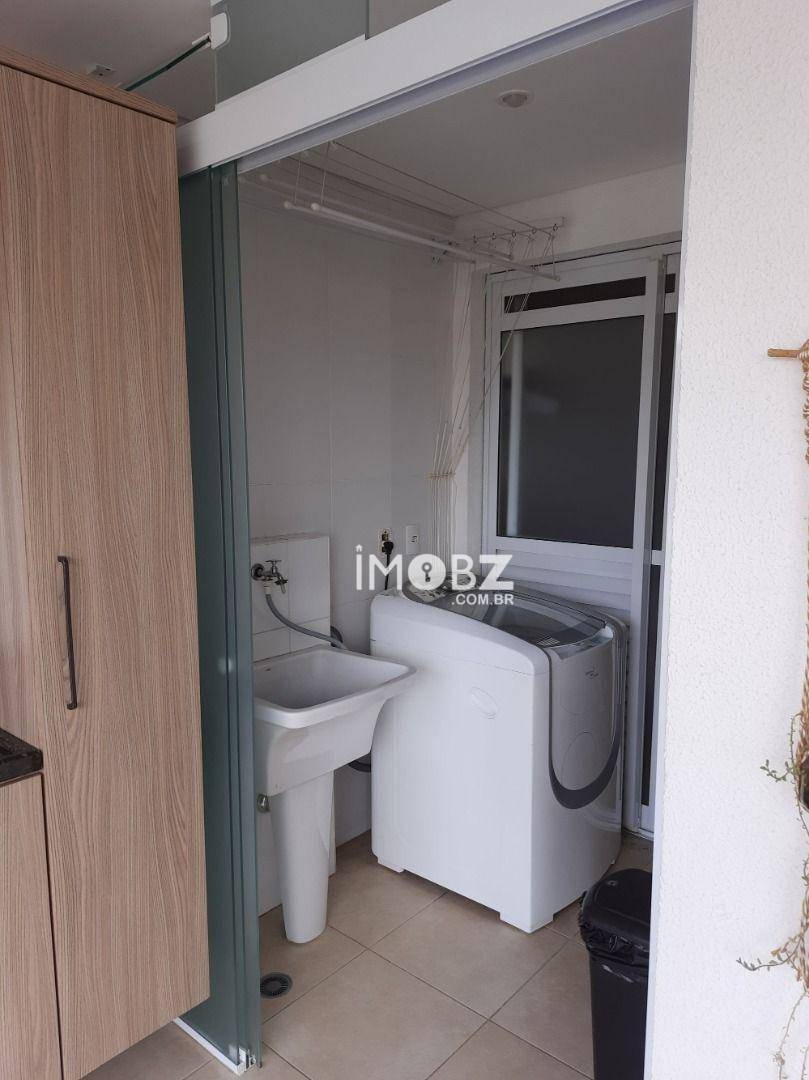 Apartamento à venda com 2 quartos, 69m² - Foto 8