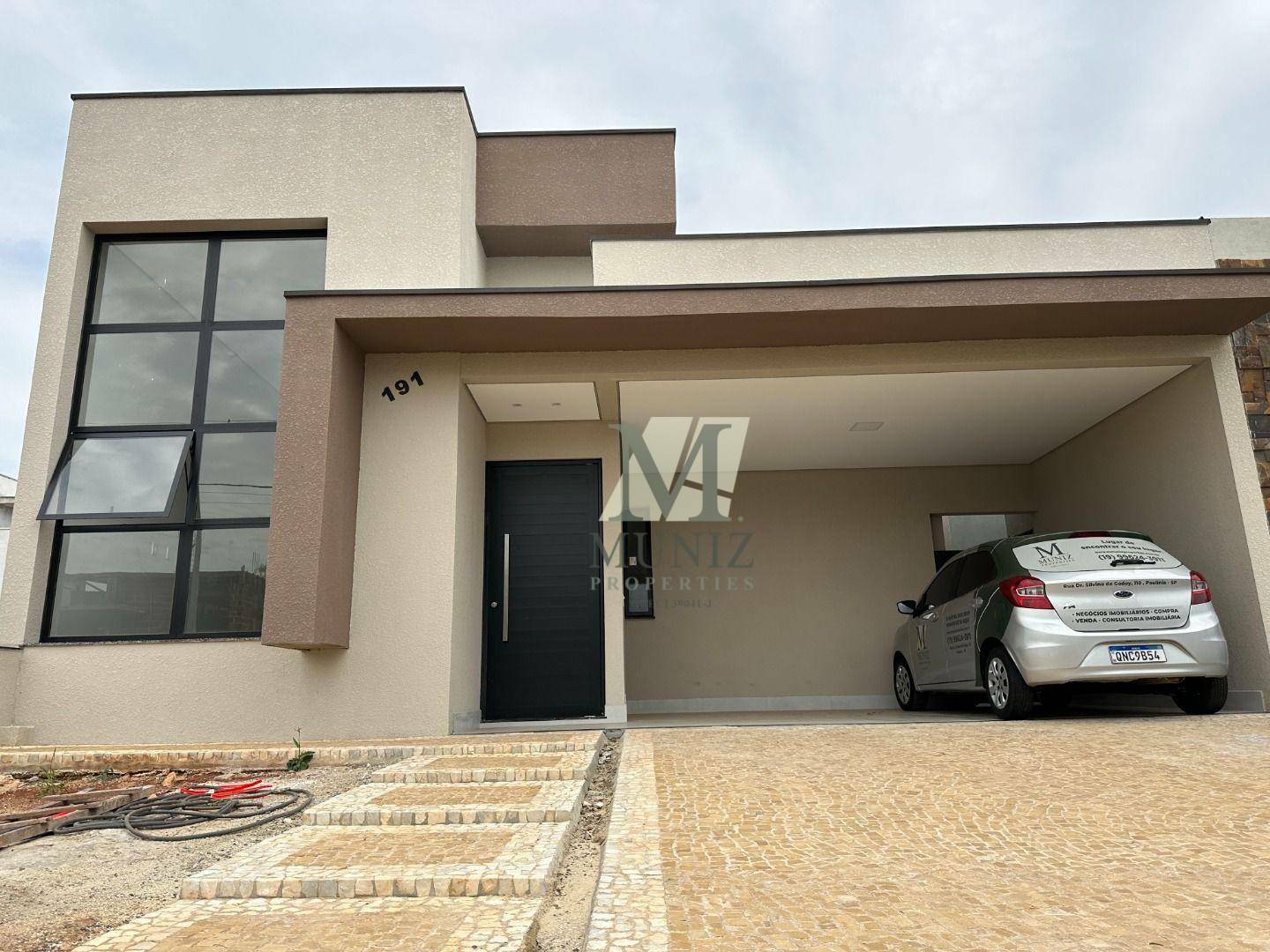 Casa de Condomínio à venda com 3 quartos, 140m² - Foto 1