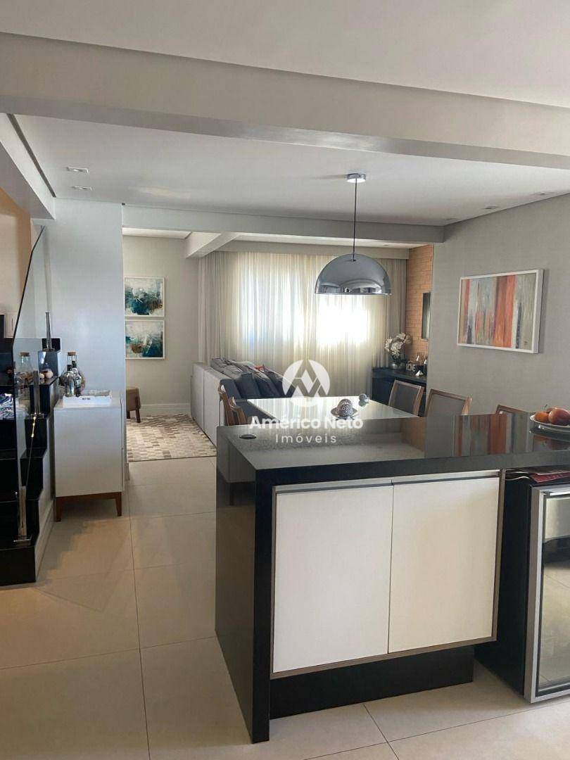 Apartamento à venda com 3 quartos, 153m² - Foto 9