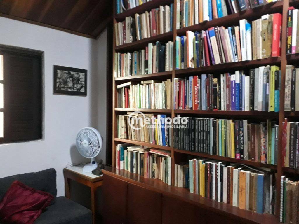 Chácara à venda com 3 quartos, 321m² - Foto 11