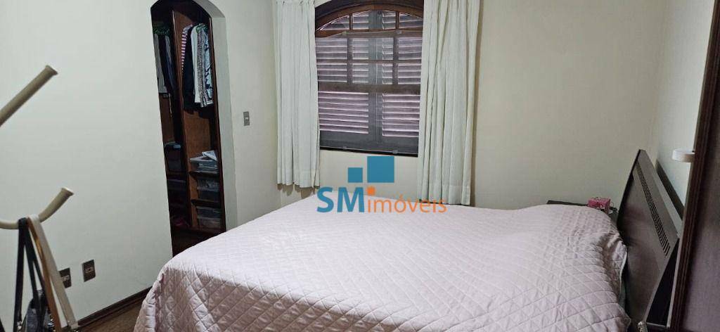 Sobrado à venda com 3 quartos, 390m² - Foto 19