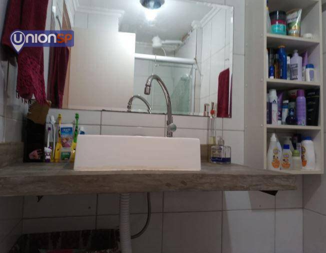 Apartamento à venda com 2 quartos, 69m² - Foto 9