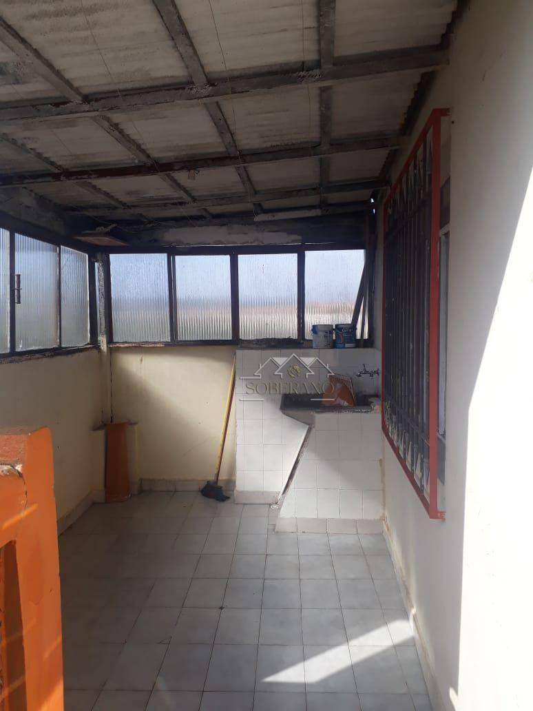 Sobrado à venda com 3 quartos, 300m² - Foto 17