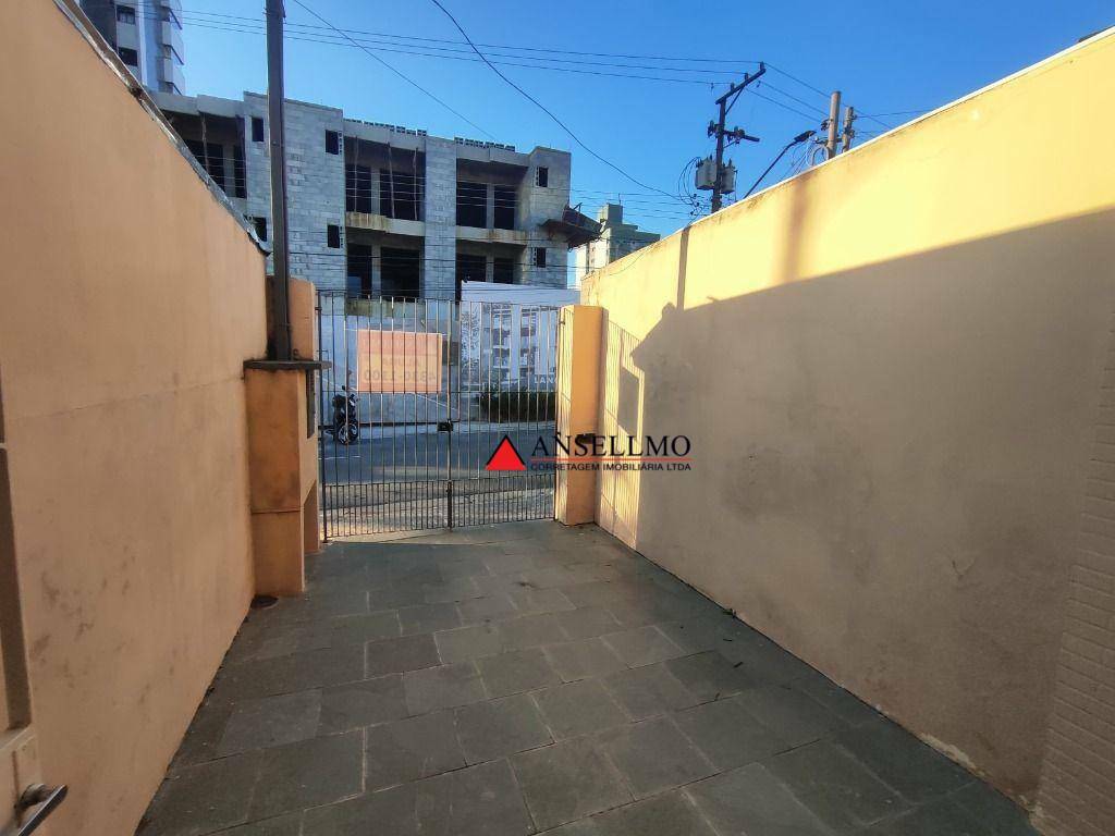 Sobrado para alugar com 2 quartos, 109m² - Foto 2