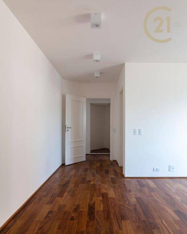 Apartamento à venda com 3 quartos, 220m² - Foto 17