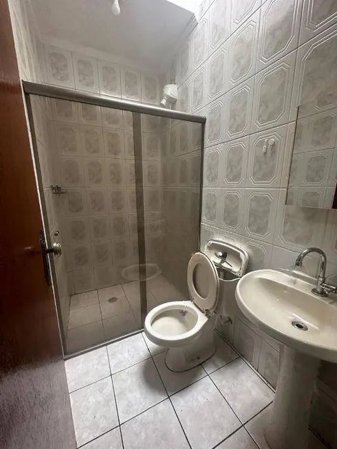 Sobrado à venda e aluguel com 3 quartos, 131m² - Foto 9