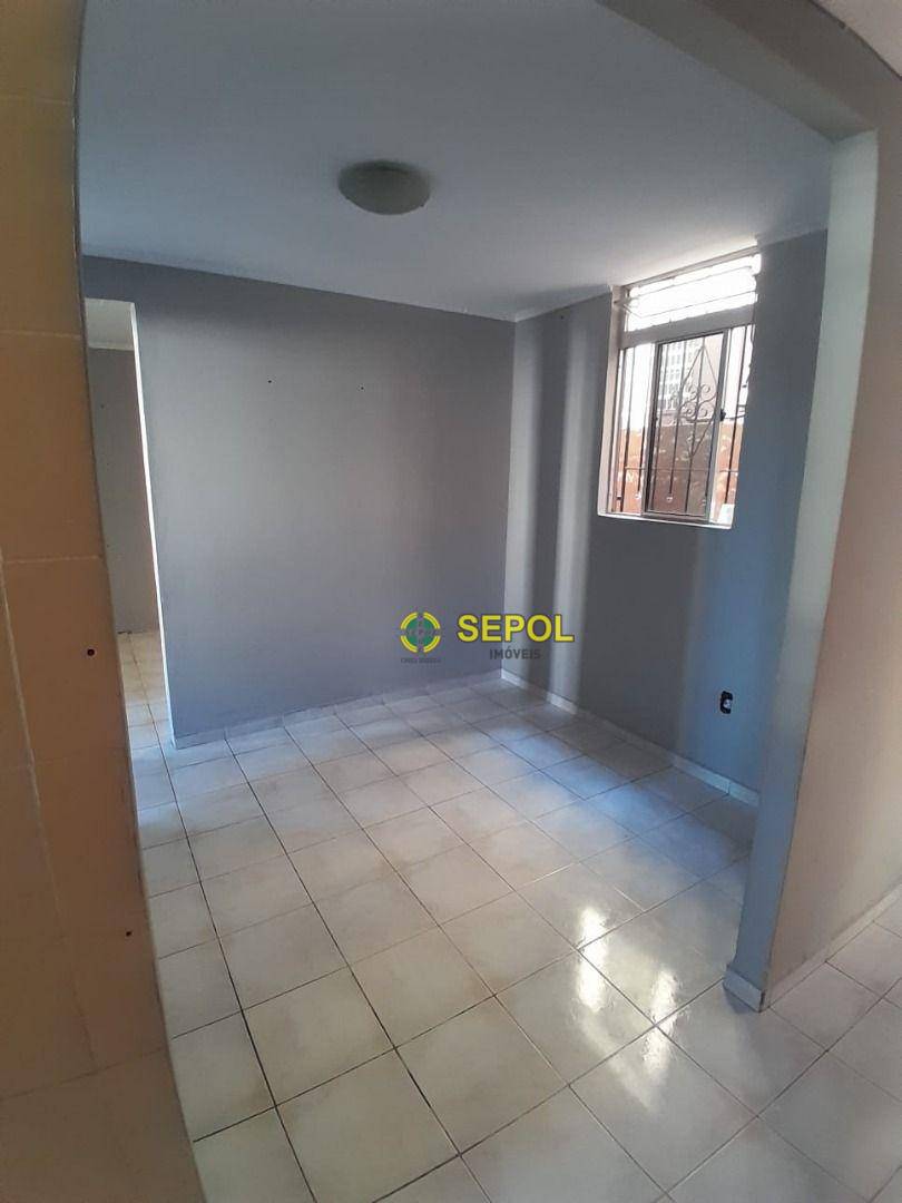 Apartamento para alugar com 2 quartos, 48m² - Foto 4