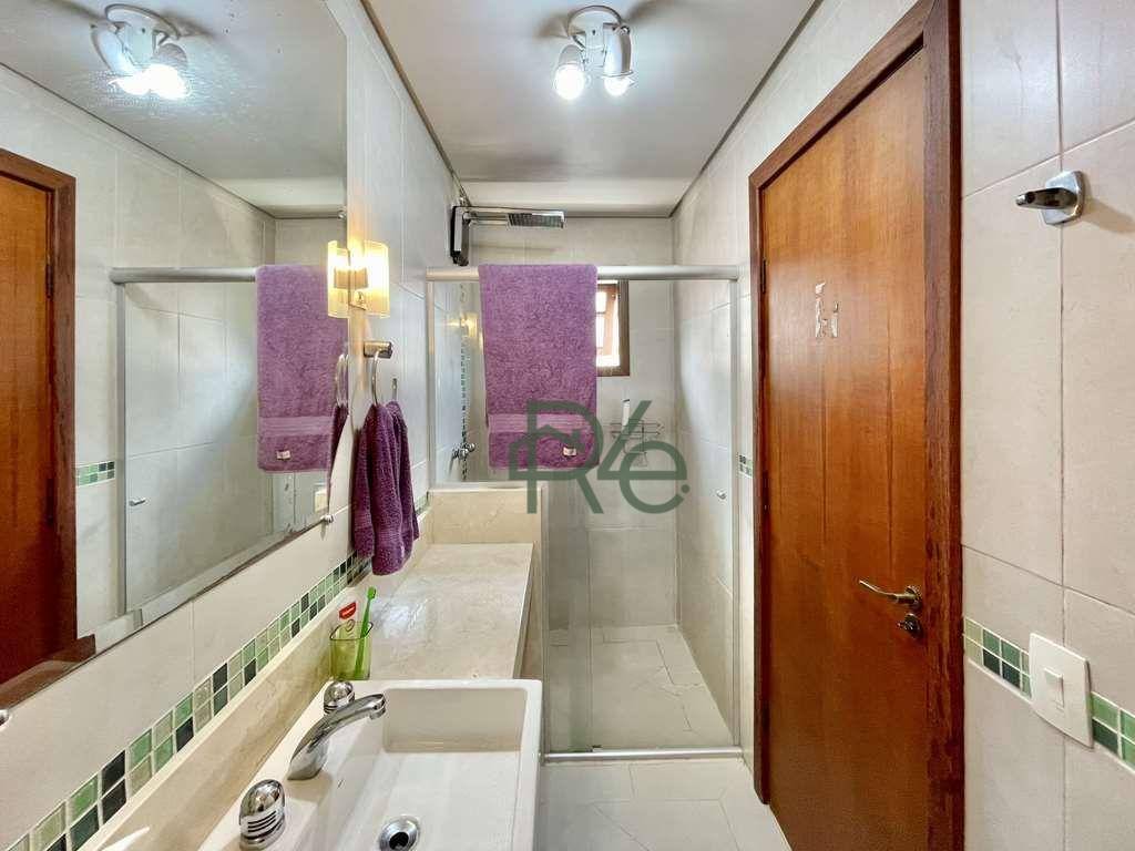 Casa de Condomínio à venda com 3 quartos, 319m² - Foto 34