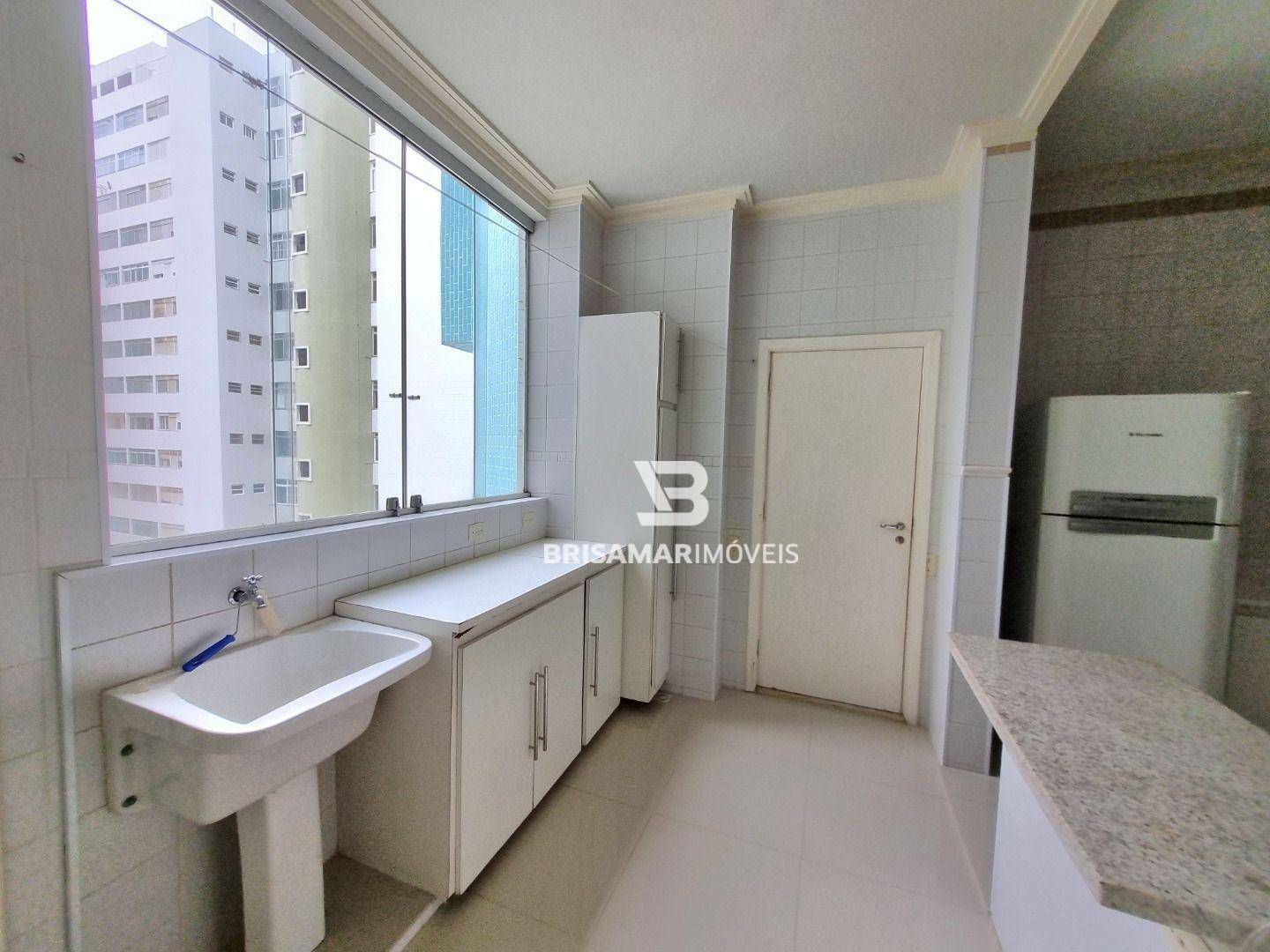 Apartamento à venda com 4 quartos, 200m² - Foto 39