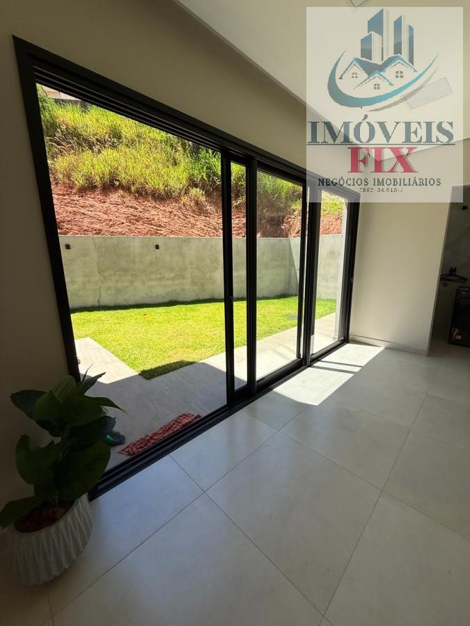 Casa de Condomínio à venda com 3 quartos, 245m² - Foto 24