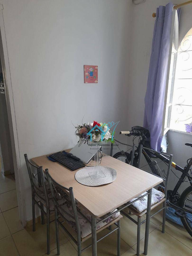 Casa à venda com 5 quartos, 150m² - Foto 5