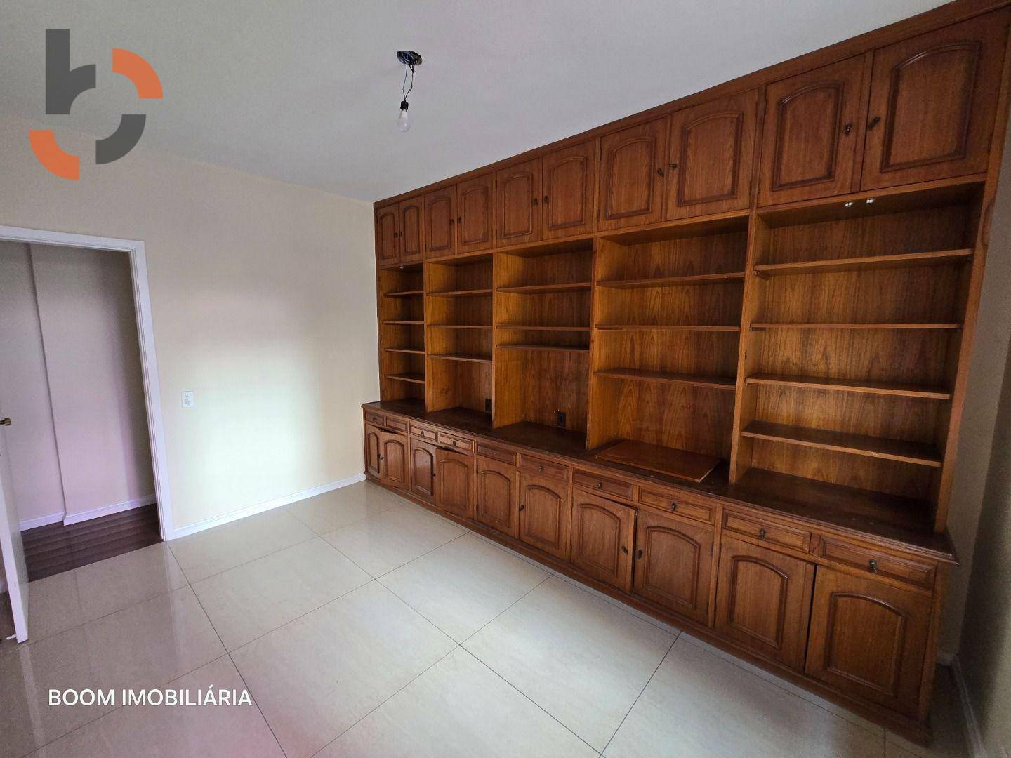 Apartamento para alugar com 3 quartos, 188m² - Foto 9