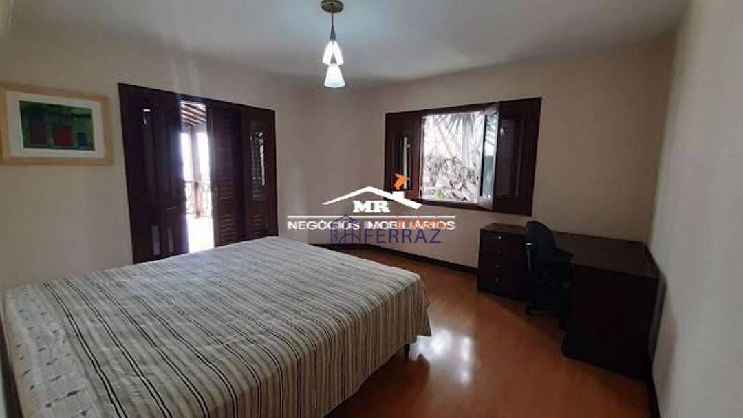 Casa, 4 quartos, 258 m² - Foto 24