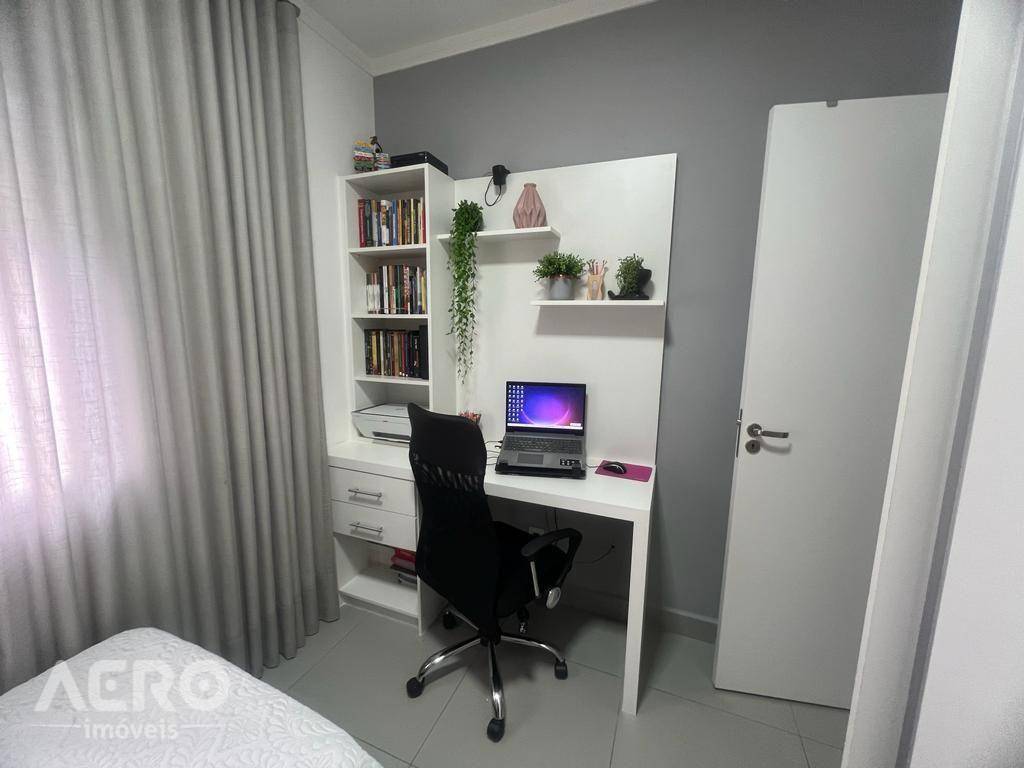 Apartamento à venda com 2 quartos, 70m² - Foto 22