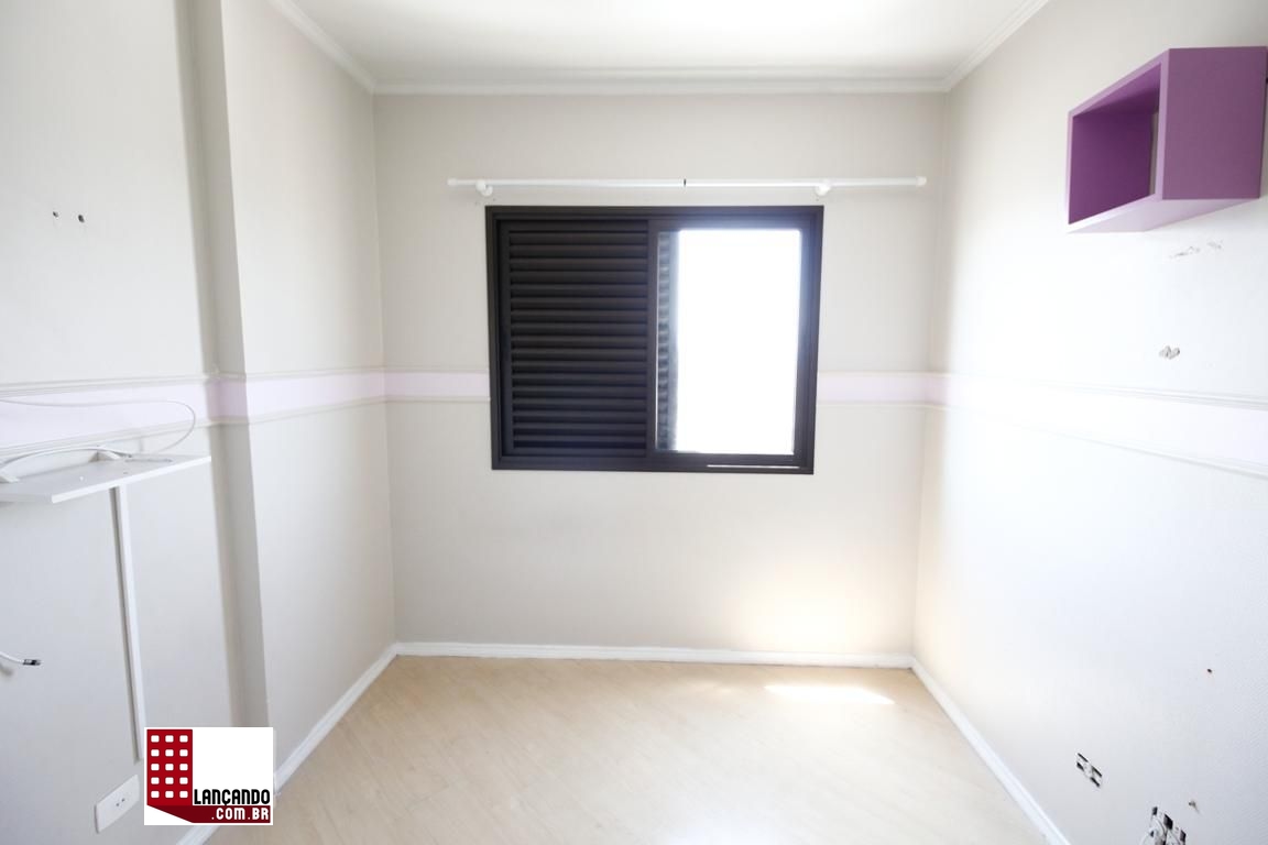 Apartamento à venda com 2 quartos, 60m² - Foto 13