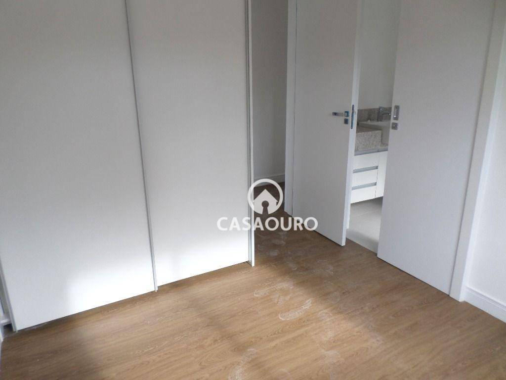 Apartamento à venda com 3 quartos, 100m² - Foto 13