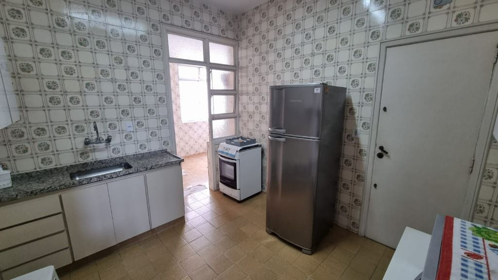 Apartamento à venda com 3 quartos, 130m² - Foto 18