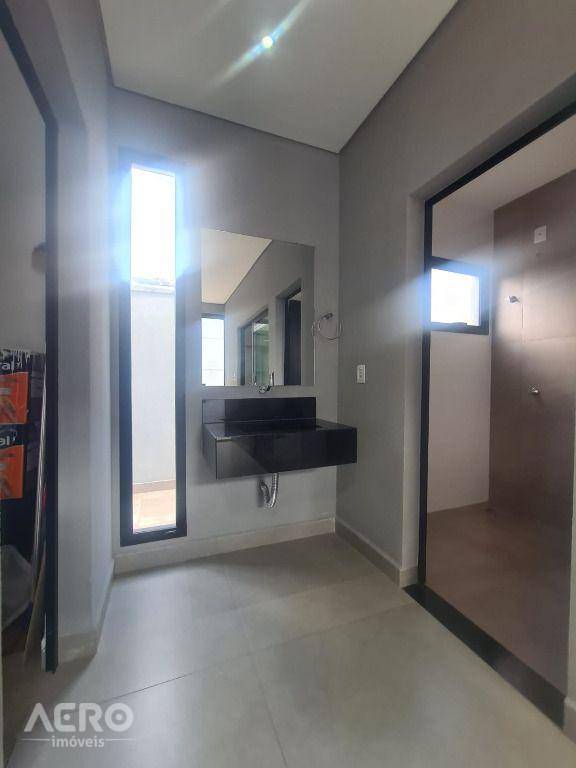 Casa de Condomínio à venda com 3 quartos, 219m² - Foto 24