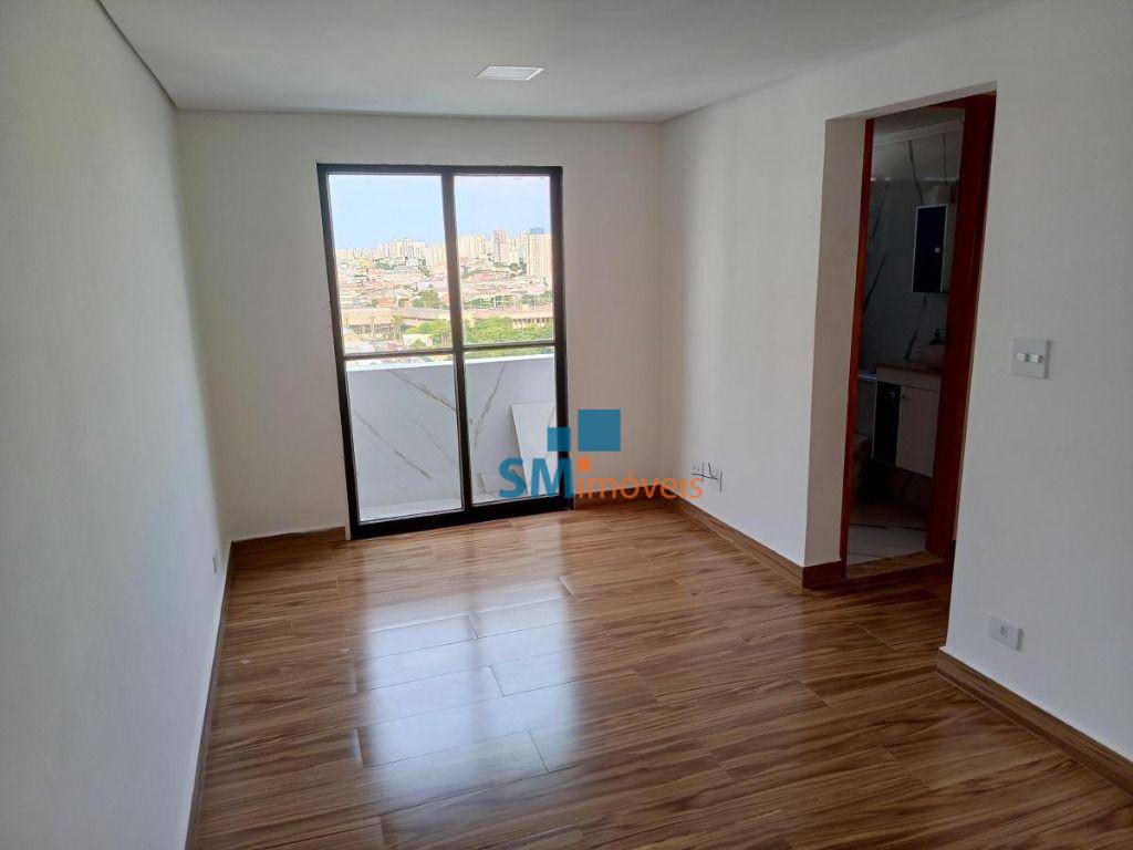 Apartamento à venda com 2 quartos, 65m² - Foto 1