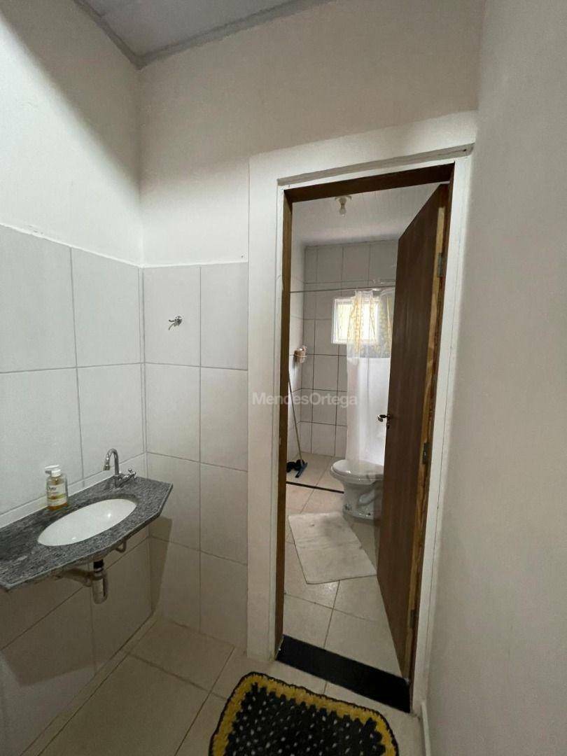 Chácara à venda com 4 quartos, 250m² - Foto 10