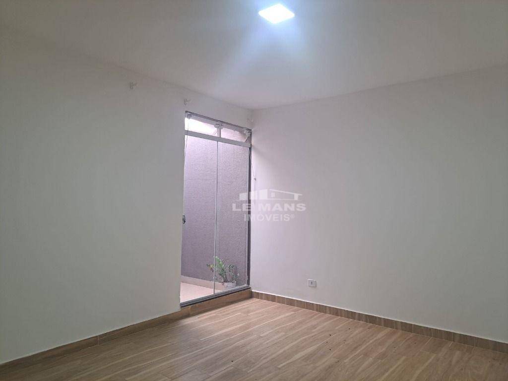 Casa à venda com 3 quartos, 180m² - Foto 16