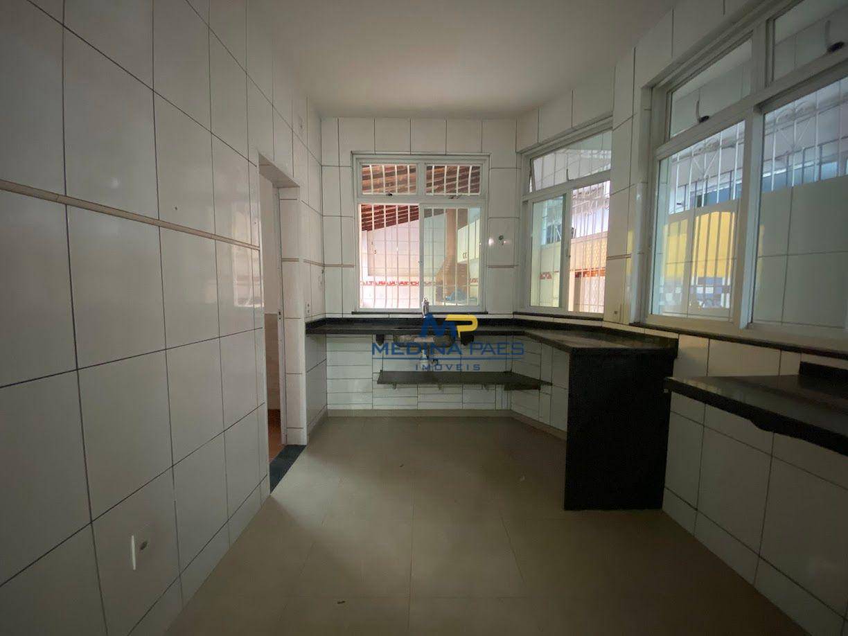 Casa à venda com 3 quartos, 153M2 - Foto 4