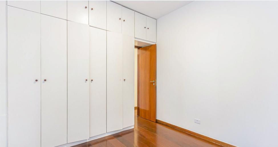 Apartamento à venda com 3 quartos, 117m² - Foto 13