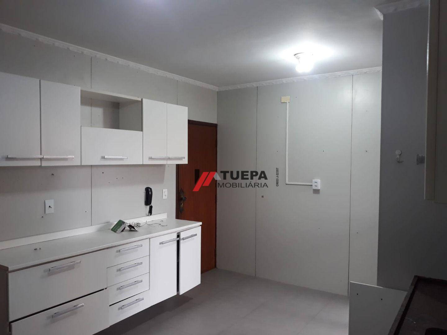 Apartamento à venda com 3 quartos, 135m² - Foto 24