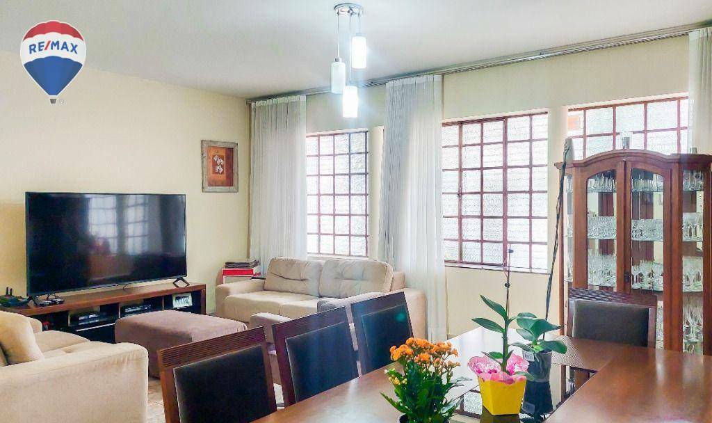 Sobrado à venda com 3 quartos, 210m² - Foto 7