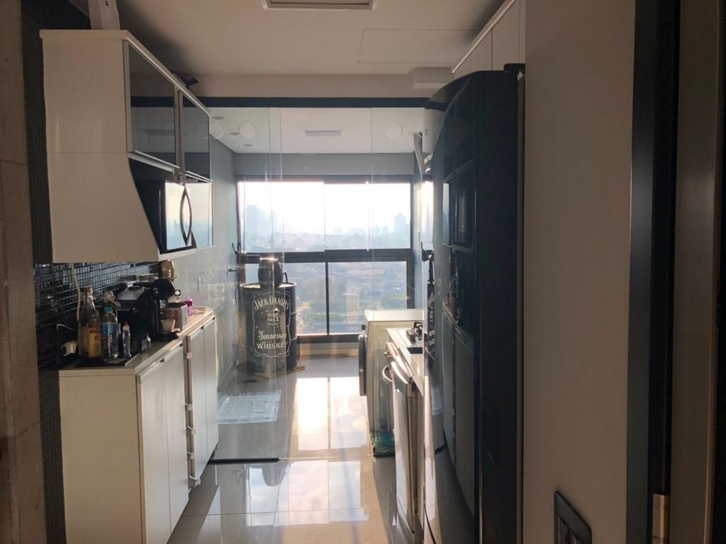 Apartamento à venda com 2 quartos, 70m² - Foto 14