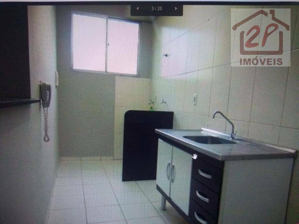 Apartamento à venda com 2 quartos, 45m² - Foto 13