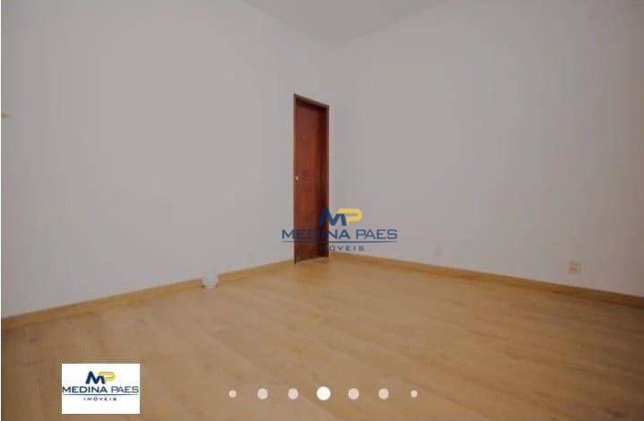 Apartamento à venda com 3 quartos, 130m² - Foto 4