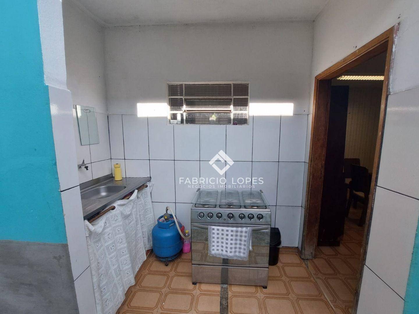 Casa à venda com 2 quartos, 109m² - Foto 11