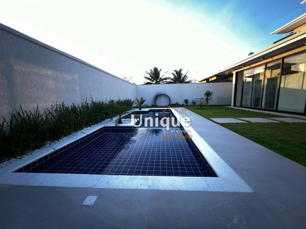 Casa de Condomínio à venda com 4 quartos, 209m² - Foto 22