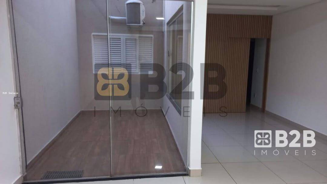 Casa à venda com 3 quartos, 250m² - Foto 43