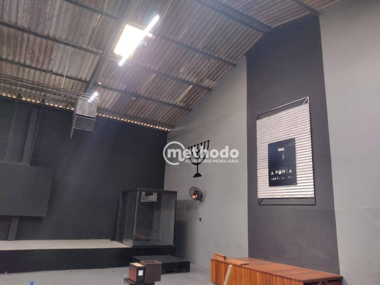 Depósito-Galpão-Armazém à venda e aluguel, 512m² - Foto 18