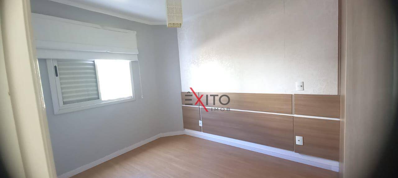 Apartamento à venda com 2 quartos, 66m² - Foto 7