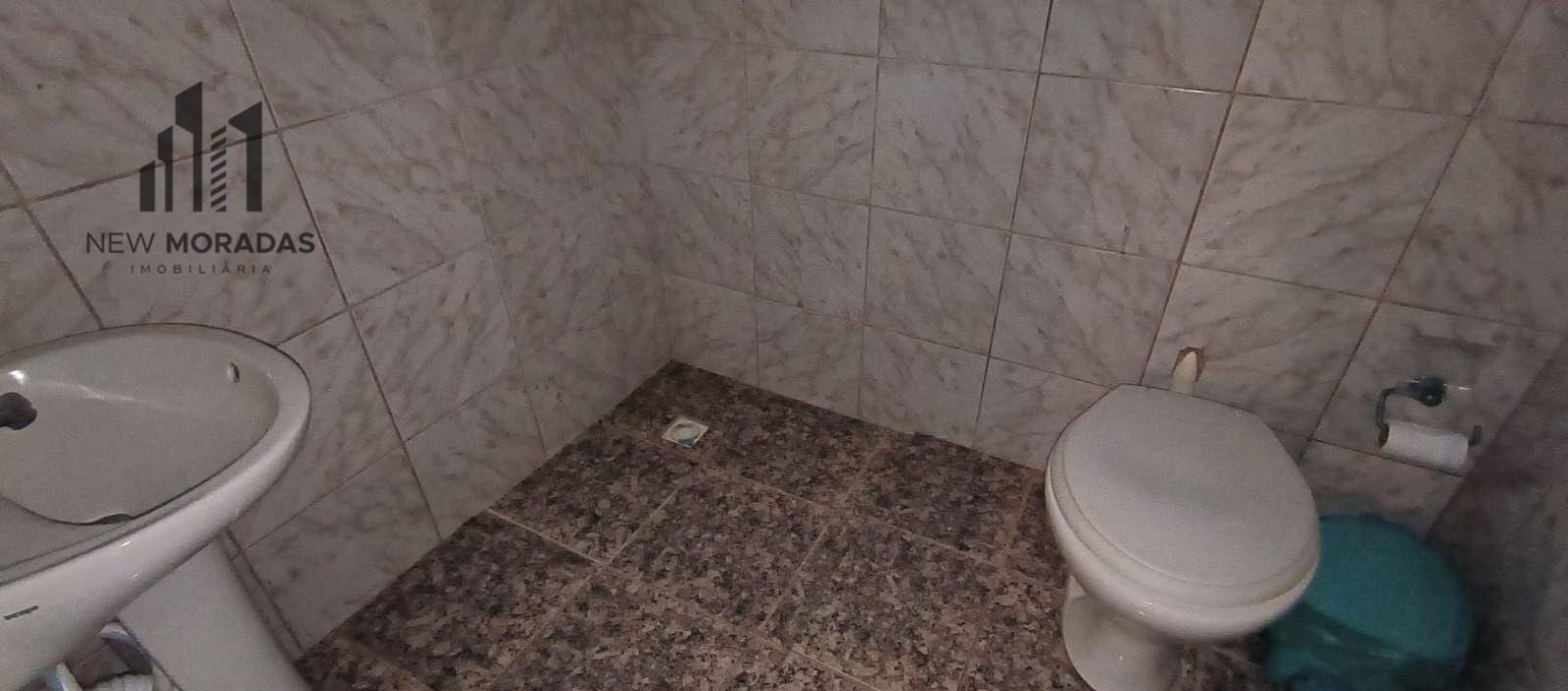 Casa à venda com 3 quartos, 300m² - Foto 15