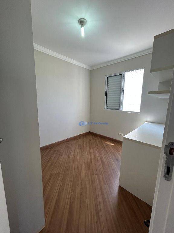 Apartamento para alugar com 2 quartos, 50m² - Foto 4