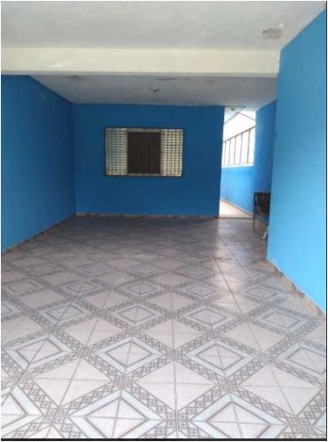 Casa à venda com 1 quarto, 250m² - Foto 3