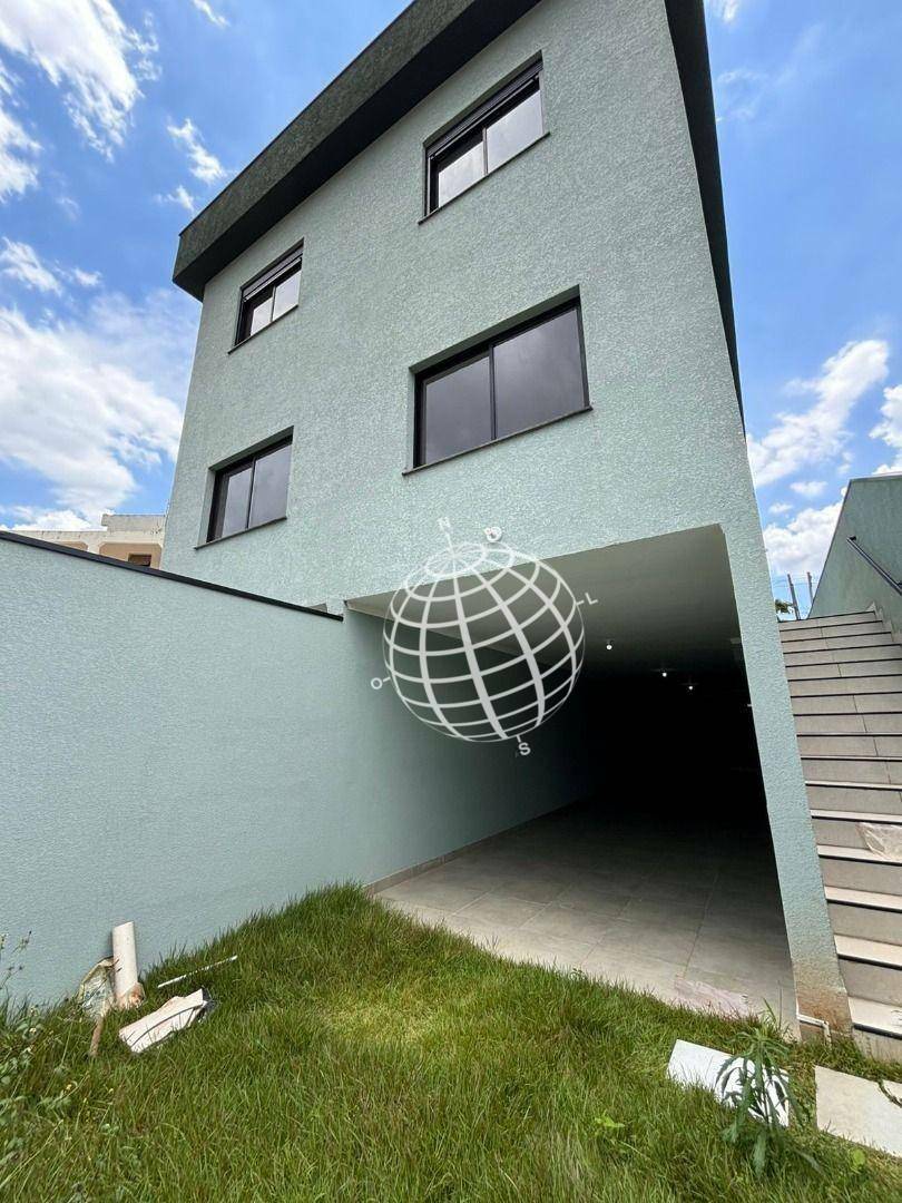 Casa à venda com 3 quartos, 198m² - Foto 4