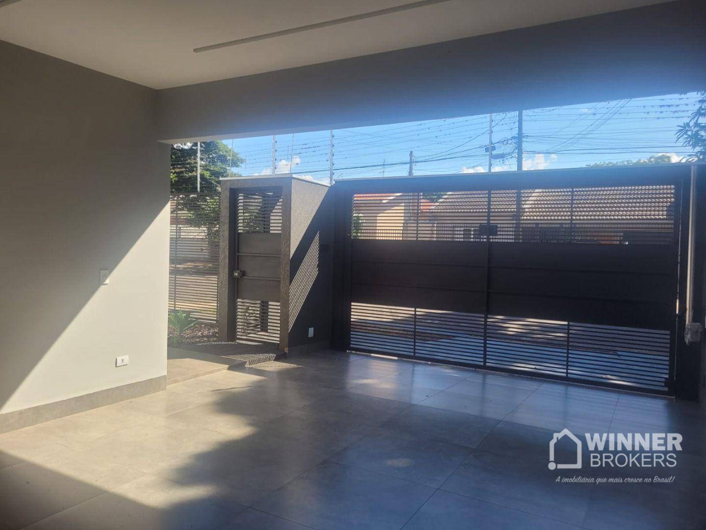 Casa à venda com 3 quartos, 143m² - Foto 3