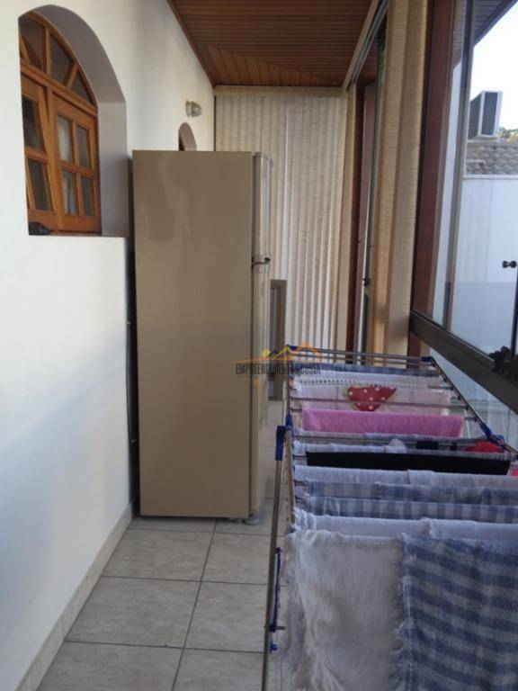 Casa de Condomínio à venda com 5 quartos, 460m² - Foto 24