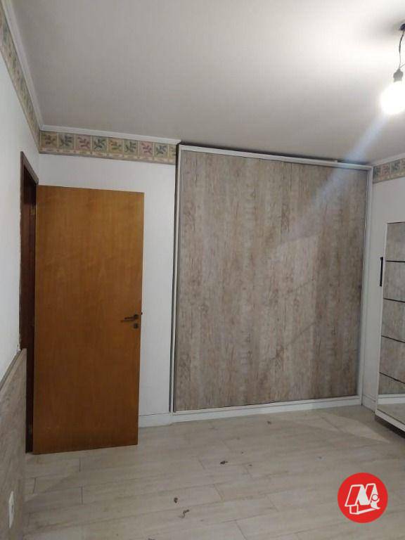 Apartamento à venda com 2 quartos, 79m² - Foto 2